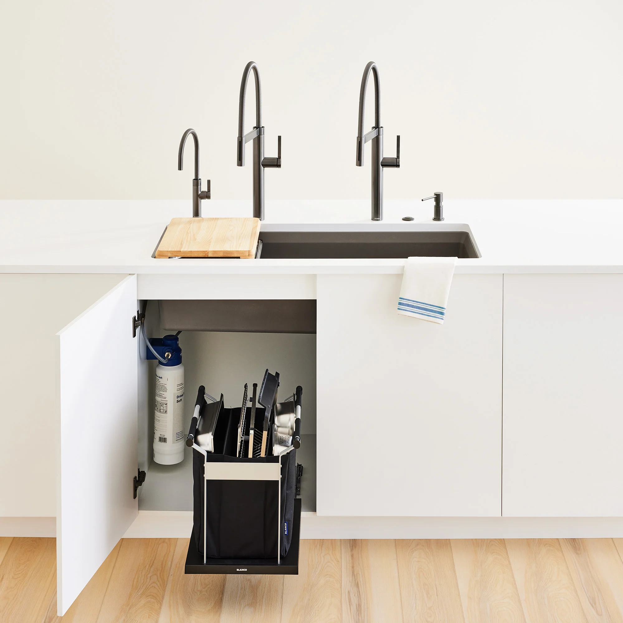 BLANCO Culina II Semi-Pro Pull-Down Dual-Spray Kitchen Faucet - Image 13